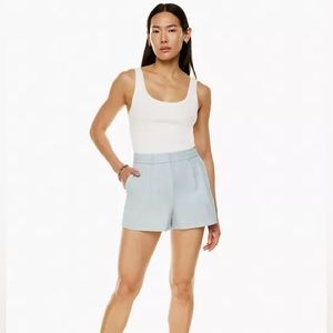 Aritzia Babaton Pleated Mini Short Cement Blue Size 00